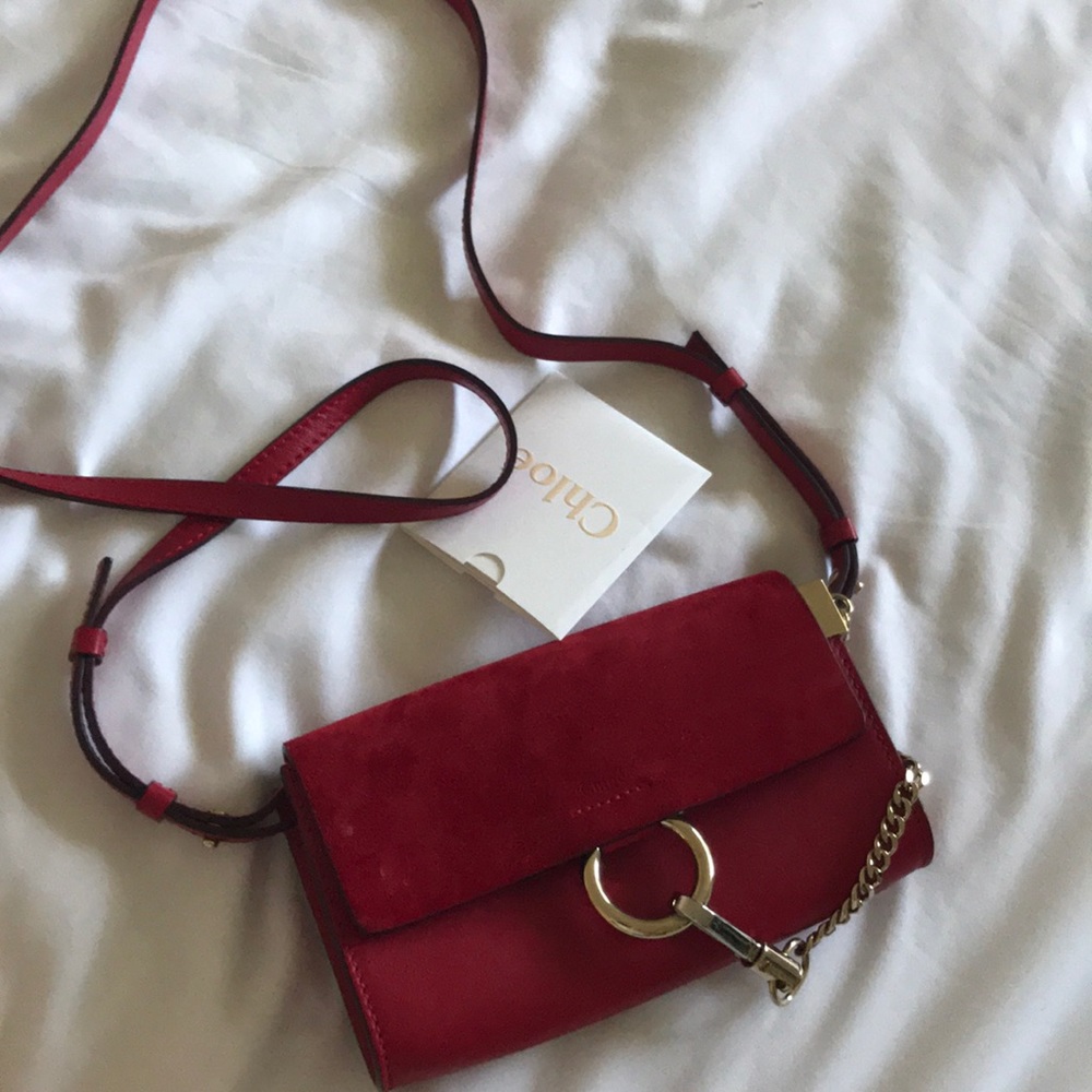 Chloe wallet on strap in red